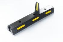 Резиновый колесоотбойник, делиниатор.