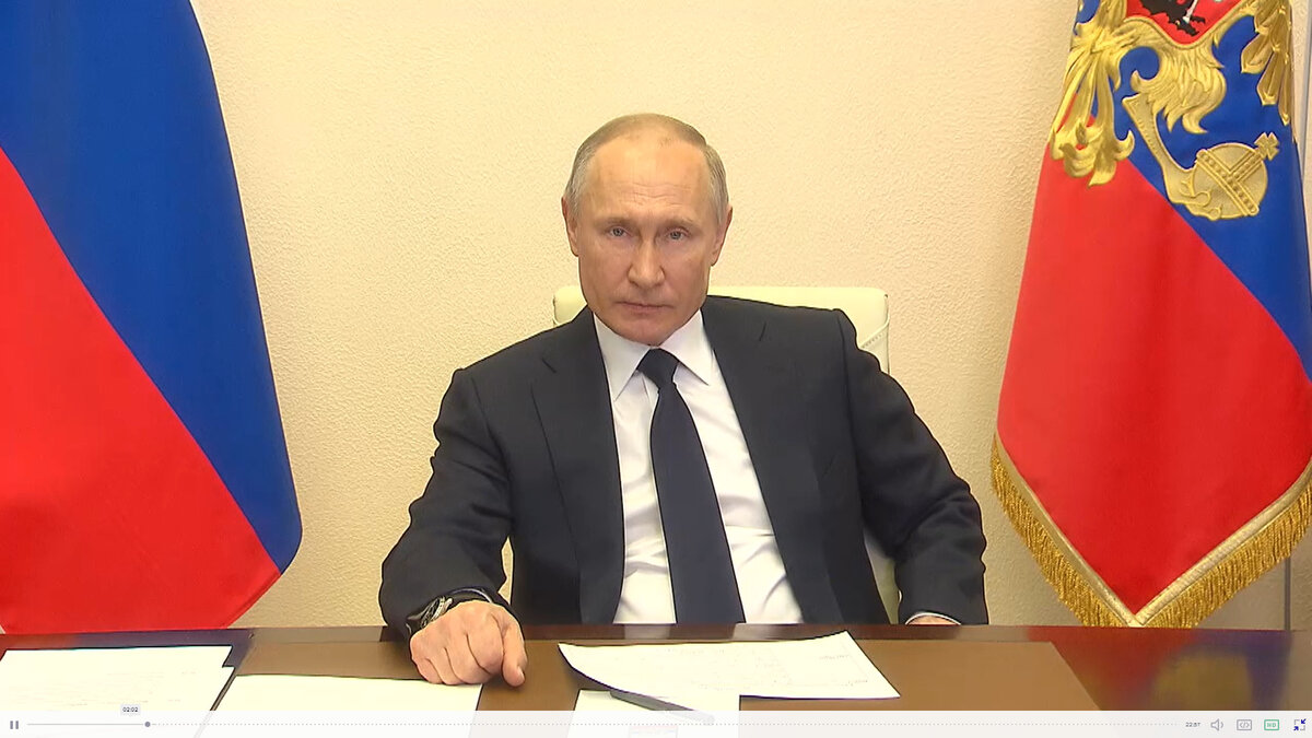 Владимир Путин. Совещание с членами правительства. Скриншот с kremlin.ru