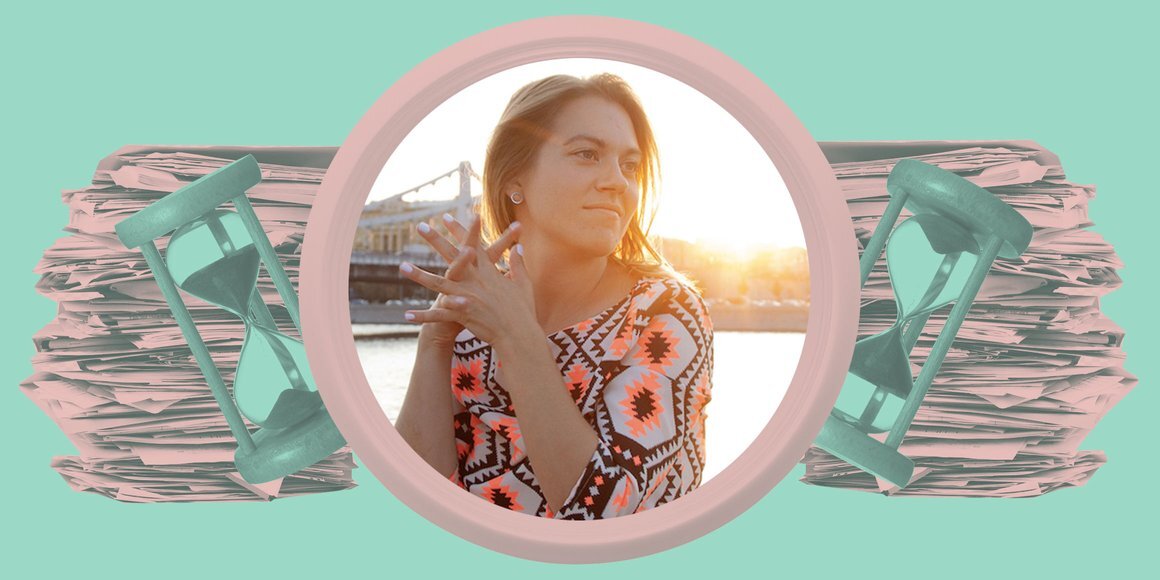 девушка с ноутбуком. ревизия жизни. желание это в психологии. путь в подсознание леонид сергеевич руденок книга. ревизия жизни.