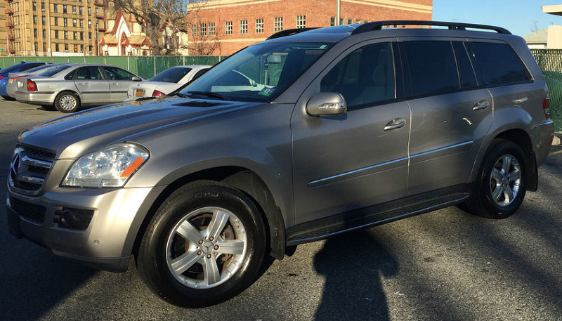 Mercedes-Benz GL-Class
