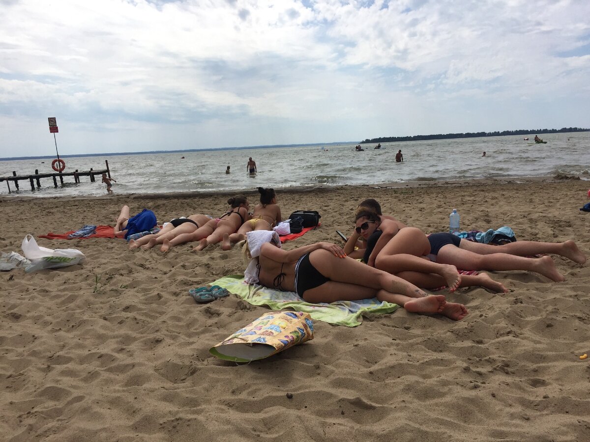 На фото. И кусочек пляжа...