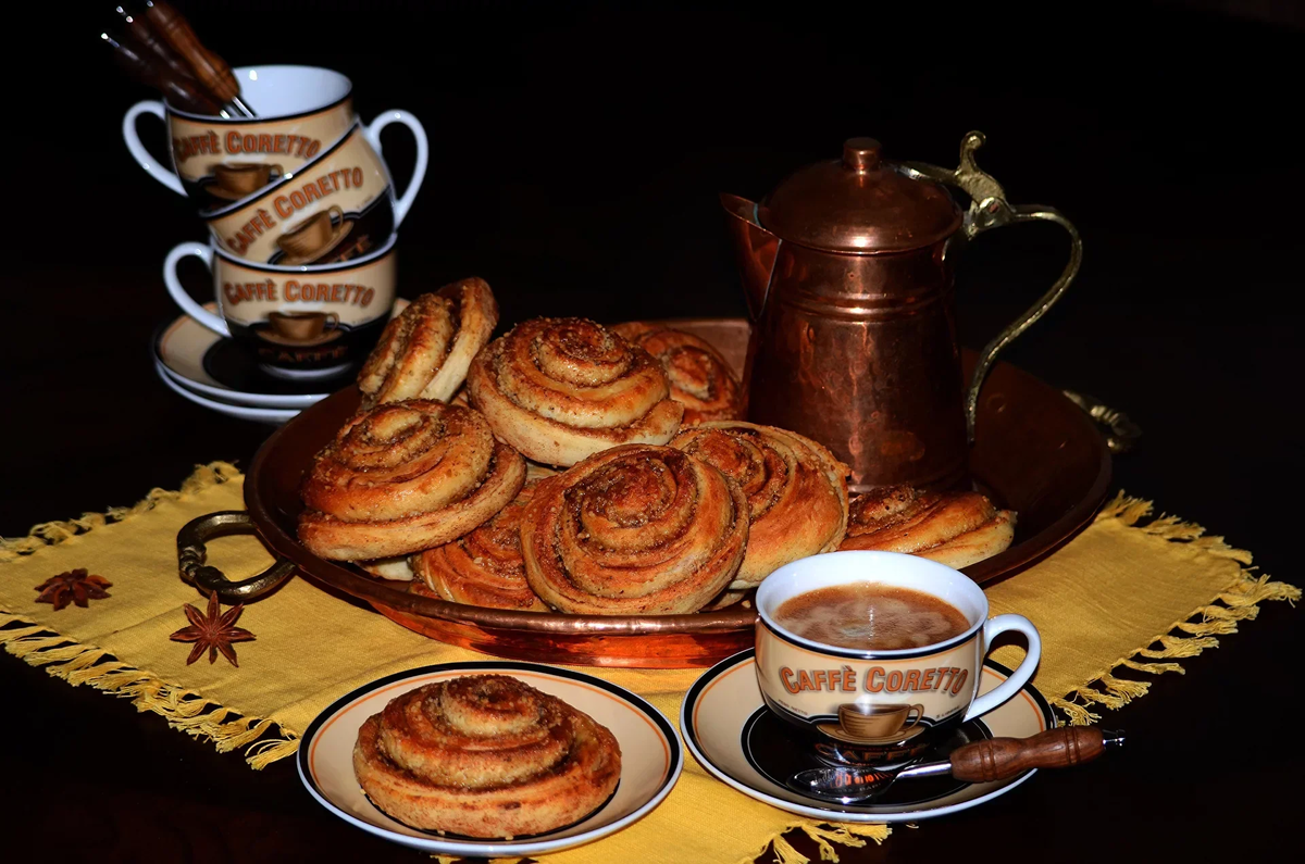 https://s1.1zoom.me/b5050/29/Still-life_Baking_Coffee_498164_3840x2400.jpg