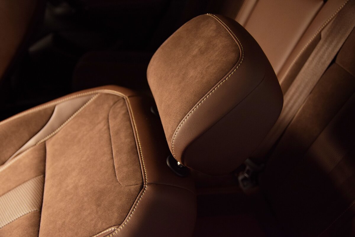 В карусели фото готового салона