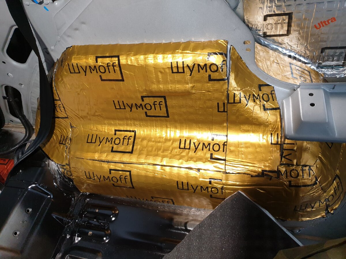 Шумоизоляция 
Герметон7 двери, крыша, крышка багажника 
Герметон 15А задние арки
Герметон7Л передняя часть пола 
Практик Финиш передняя часть пола 
Шумофф П4В задняя часть пола  багажник  задние крылья, изготовление батонов
Комфорт6 колесные арки 