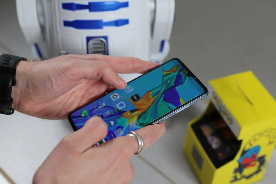 Источник фото: https://www.trustedreviews.com/reviews/huawei-p30