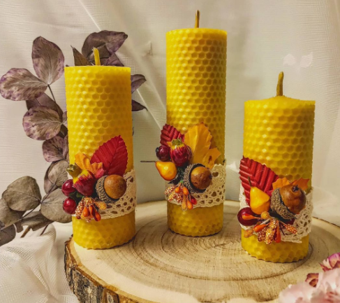 Медовые свечи с декором