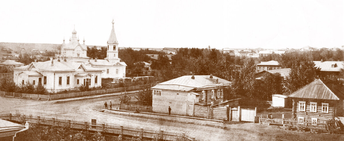 Село вяткино алтайский край. Храм усть пристань. Усть пристань коробейниково. Церковно-приходская школа 1 им победоносцева. Усть-чарышская пристань алтайский край.