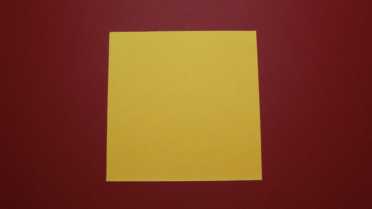 Возьмём квадратный лист с размером 15 на 15 сантиметров