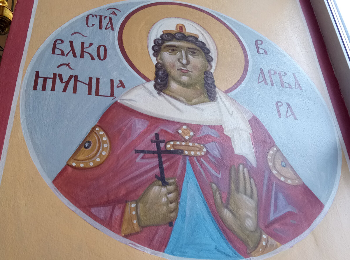 Роспись находится на откосе среднего окна в приделе преподобного Серафима Саровского. Храм Успения Пресвятой Богородицы "за верхом" г. Калуга. 