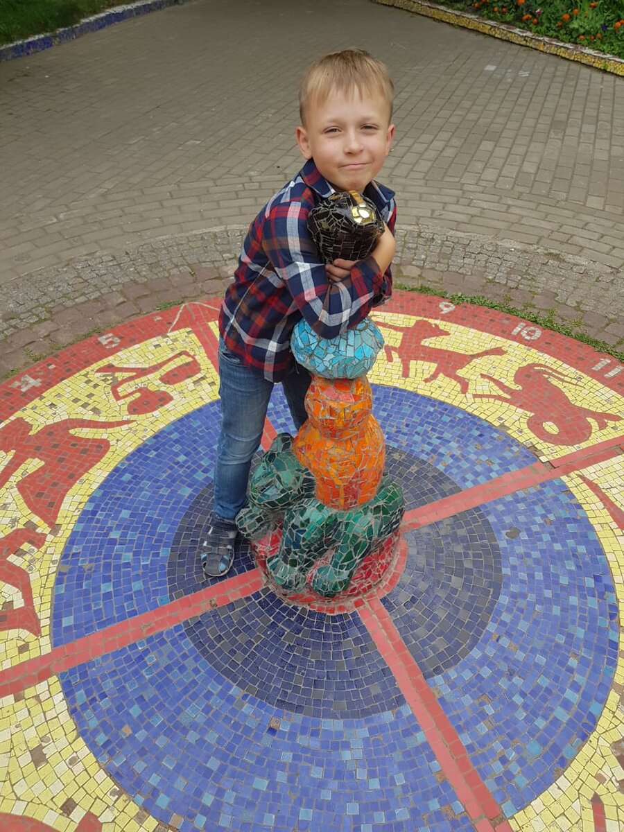 Я в Мозаичном дворе (г. Санкт-Петербург)