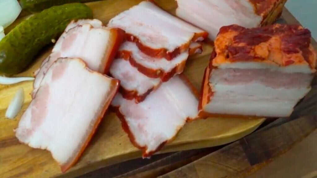 Соленая свиная грудинка сухого посола — рецепт с фото пошагово