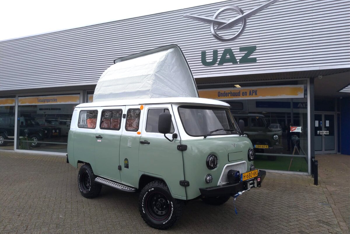 УАЗ Буханка дилера UAZ Nederland