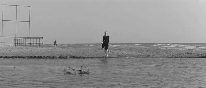 Цитата из х\ф «Сладкая жизнь», реж. Федерико Феллини