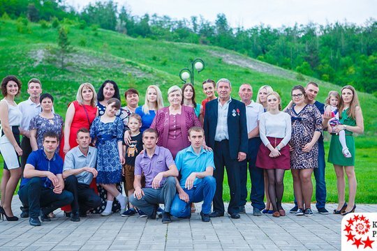 Семья Хромых