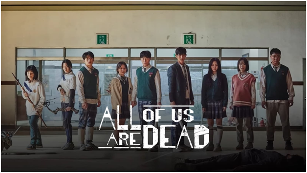 (больше всего внимания, конечно, к группе школьников)