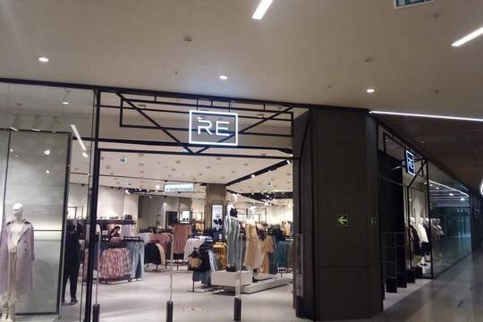    Магазины Reserved, House, Cropp и Sinsay возобновляют работу под новыми названиями