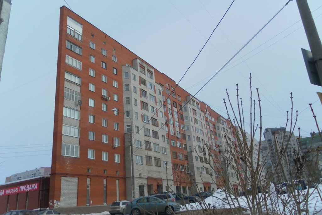 Ул горького 146. Плоский дом в Нижнем Новгороде. Плоский дом в Уфе.