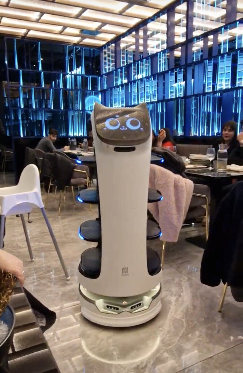 Лучше б мы пошли в Moon в итоге…