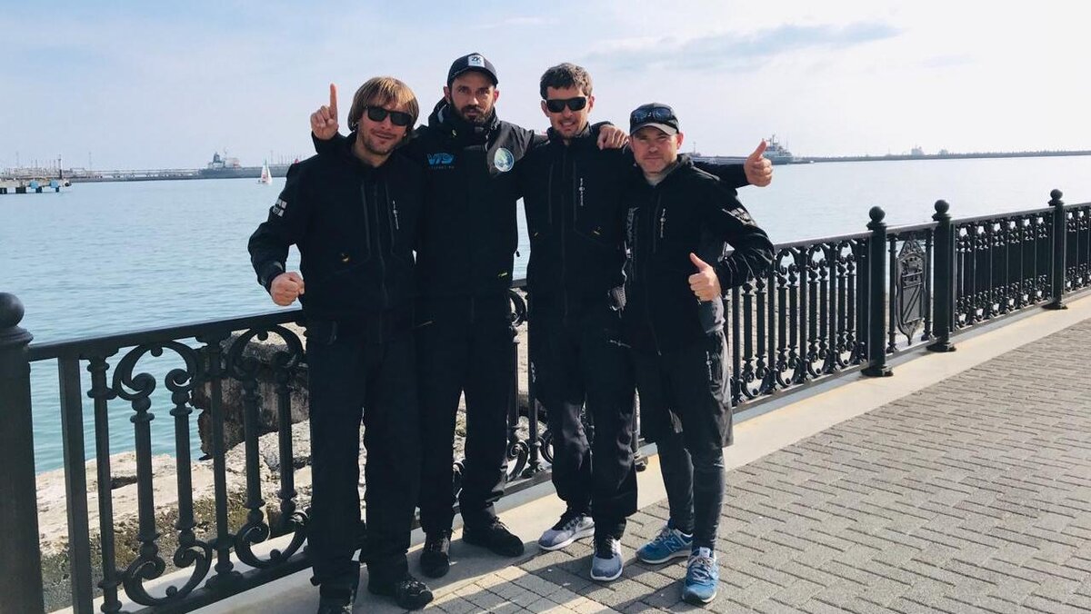 В Туапсе стартует второй этап Высшего дивизиона Национальной парусной Лиги. Команда Федерации парусного спорта Чеченской Республики «Ахмат» провела первые тренировки и готова к борьбе. Напомним, что по итогам первого этапа НПЛ сборная Чечни «Ахмат» стала лидером регаты и поднялась на высший пьедестал почета.