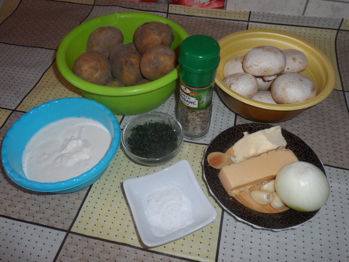 Фото автора канала Дзен "Моя домашняя кухня" (zen.yandex.ru/yadomohozyaika)  