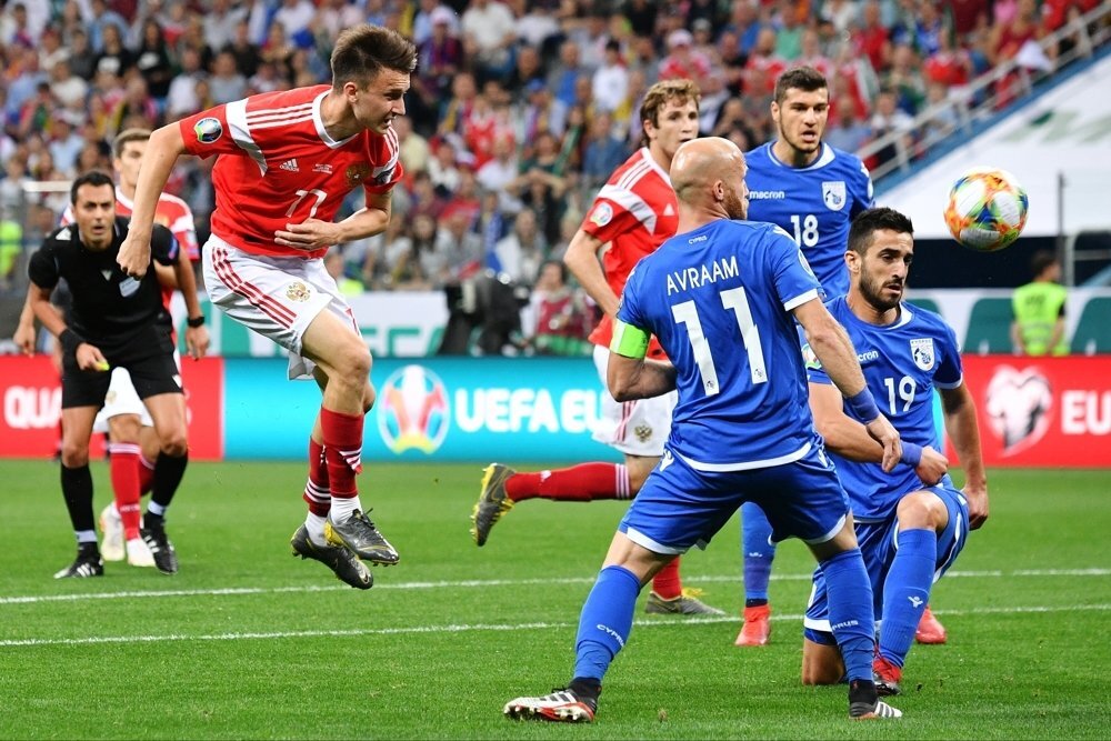 Головин в первом матче с Кипром
Источник: https://cdnimg.rg.ru/i/gallery/f08df8cf/7_9857e823.jpg