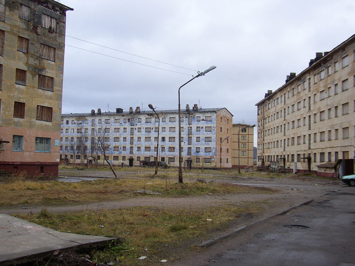 Заозёрск - город законсервированных домов | Путешествия плюшевого мишки |  Дзен