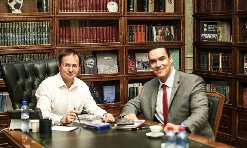 Владимир Ростиславович и последняя надежда российского кино. Фото из его твиттера. 