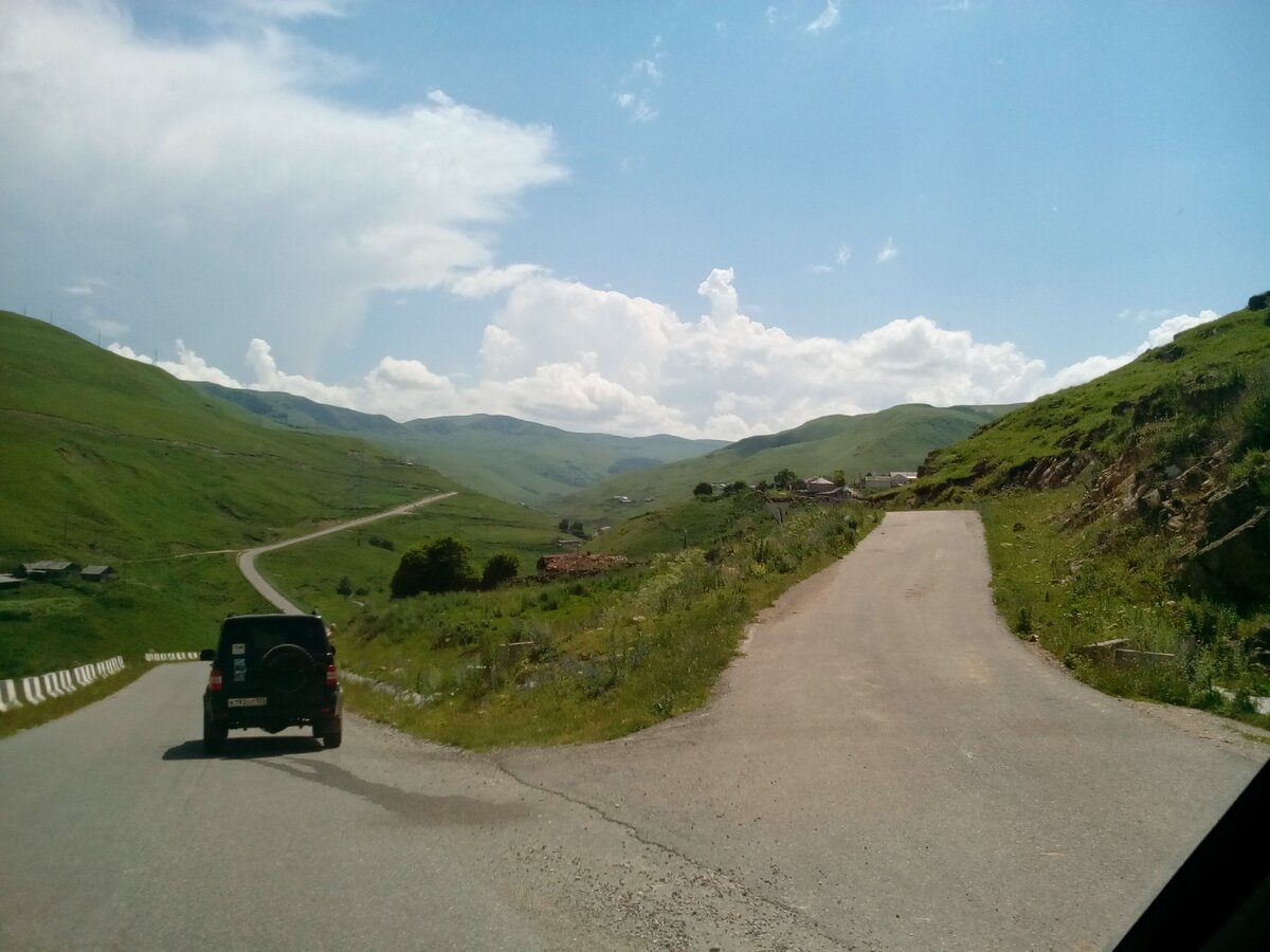 Дорога от Кисловодска на Джилы-Су