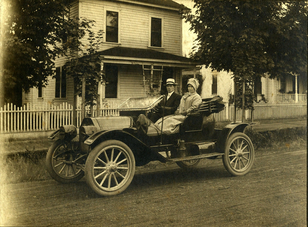 Первая машина в семье. Панар-Левассор 1910-1914 Runabout,. Форд 1910 1920. Автомобили 1900-1910 годов. Ландо 1910.