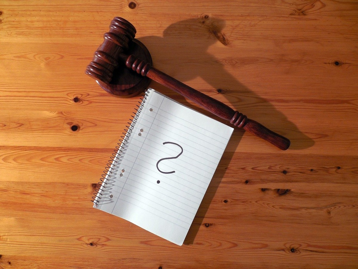 Всегда доказывайте идею / источник https://cdn.pixabay.com/photo/2018/02/23/15/44/hammer-3175806_1280.jpg