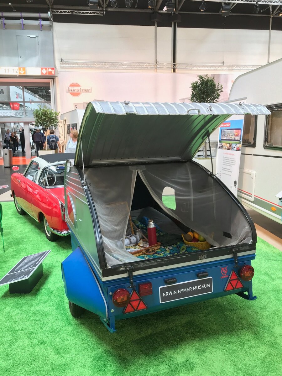 Раритетный прицеп-капля из музея Erwin Hymer