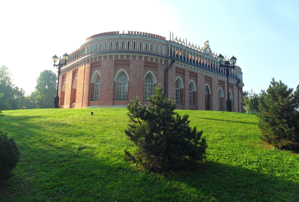 Прием царицыно. Парк заповедник Царицыно. Царицыно (дворцово-парковый ансамбль). Парк Царицыно 2022. Парк Царицыно 2021.