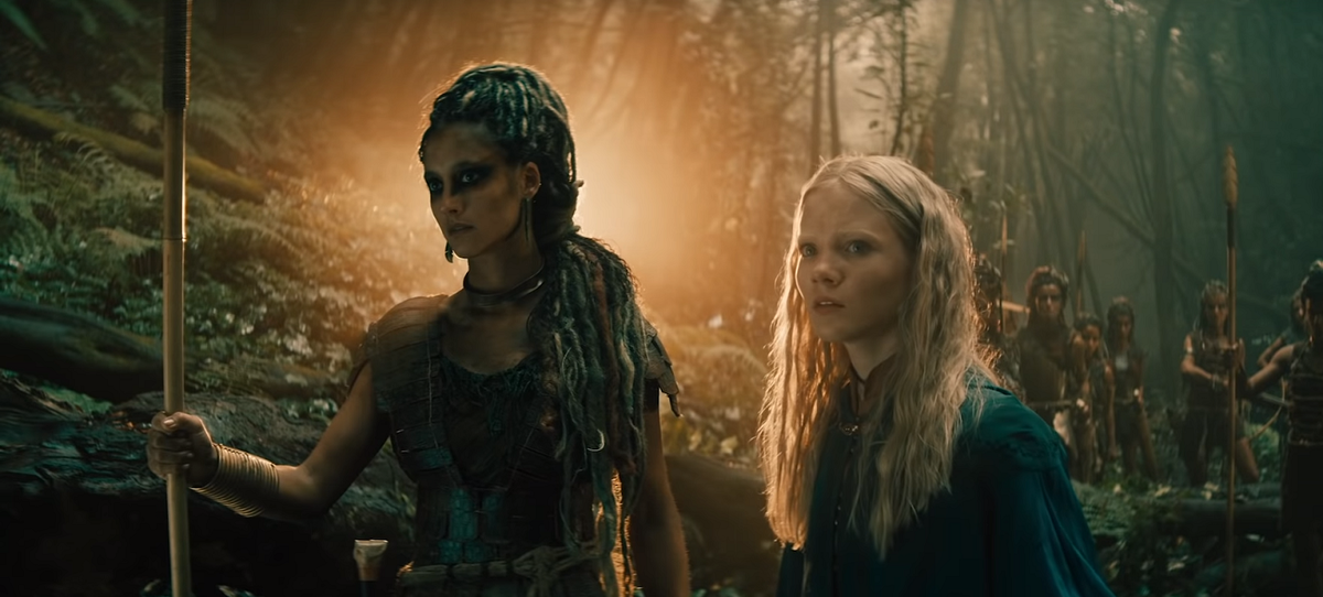 Кадр из сериала "Ведьмак". Дриад перепутали с амазонками.