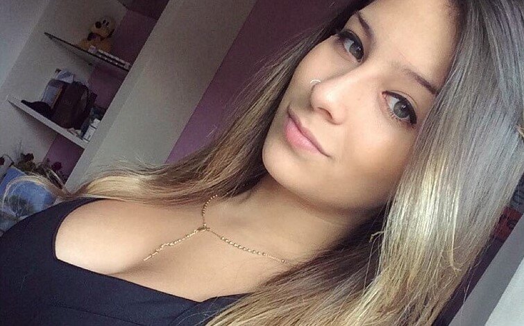 Подруга Малкома Летиция Перейра  