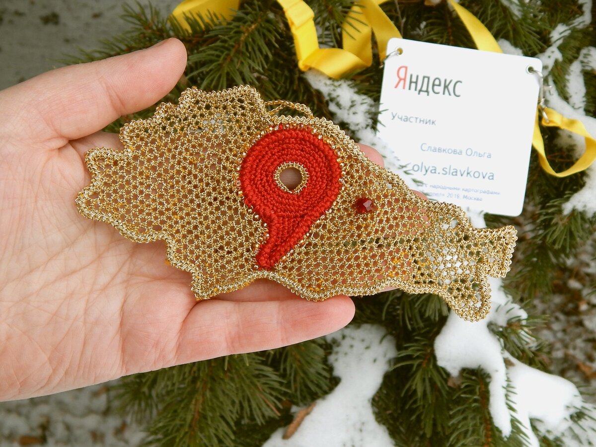 В одном изделии можно сочетать пряжу разных цветов и фактур