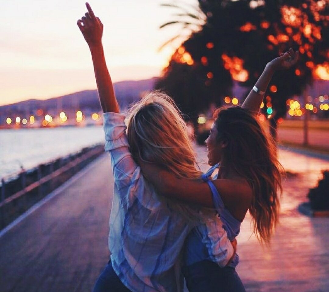 Близнецы и Лев