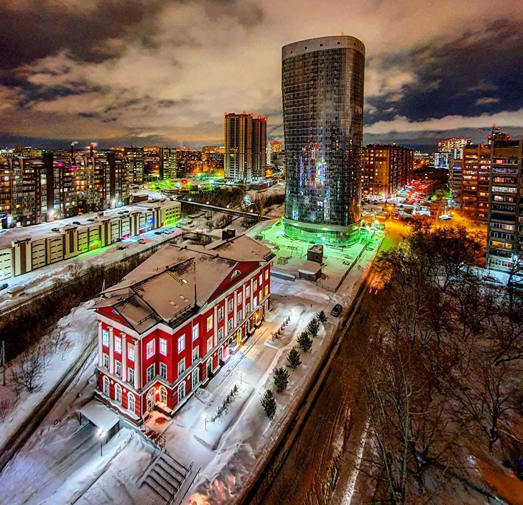 Цветной новосибирск. Новосибирск City. Сибирь Сити Новосибирск. Новосибирск красивые места. Новосибирск фото.