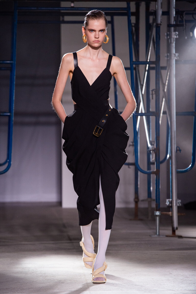 Современный турнюр у Proenza Schouler. Spring-Summer 2020