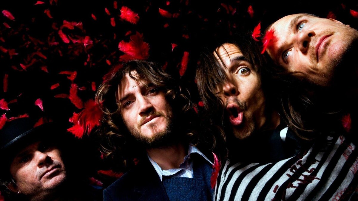 Red Hot Chili Peppers. Фото из интернета.