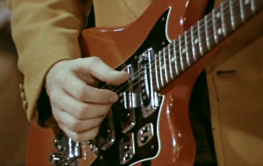 Кадр из фильма-концерта "Вокально-инструментальный ансамбль "Пламя"