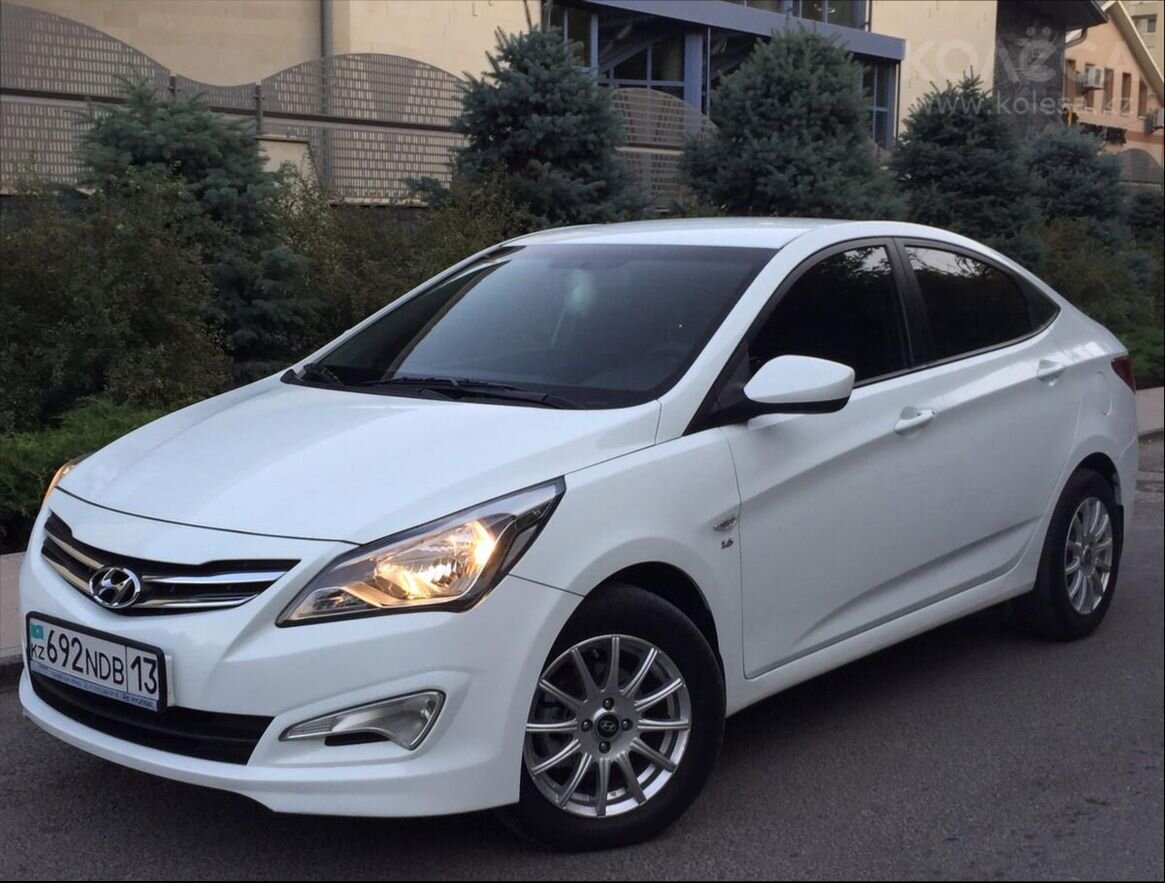 Hyundai Solaris 2015. Хендай Солярис 2015 года. Хендай Солярис 15 года. Хендай Солярис 2015 черный.