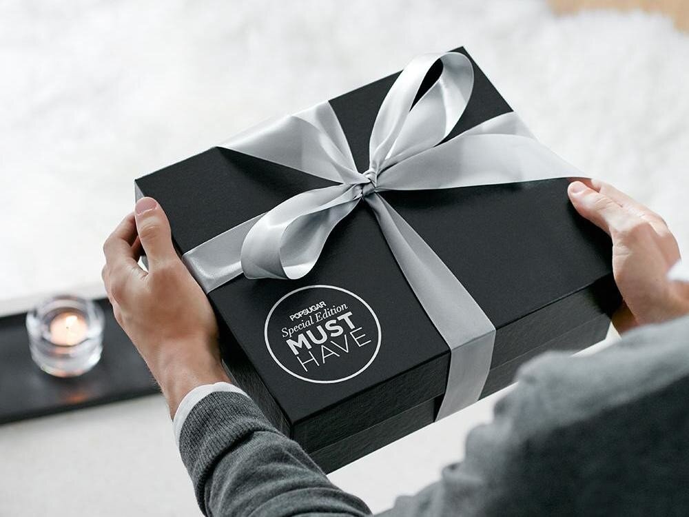 + идей, что подарить мужчине на день рождения: список оригинальных и недорогих подарков