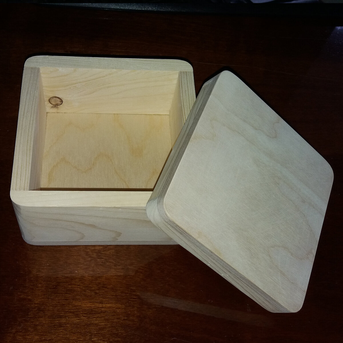 Заготовка со снятыми петлями и без замочка