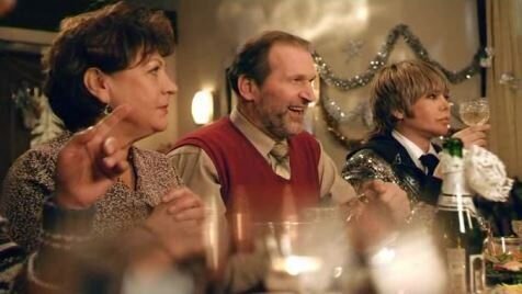 Кадр из фильма «Новогодние сваты». Источник: Яндекс. Картинки