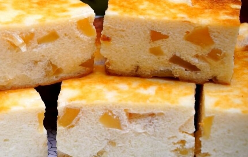 Творожная запеканка с персиком