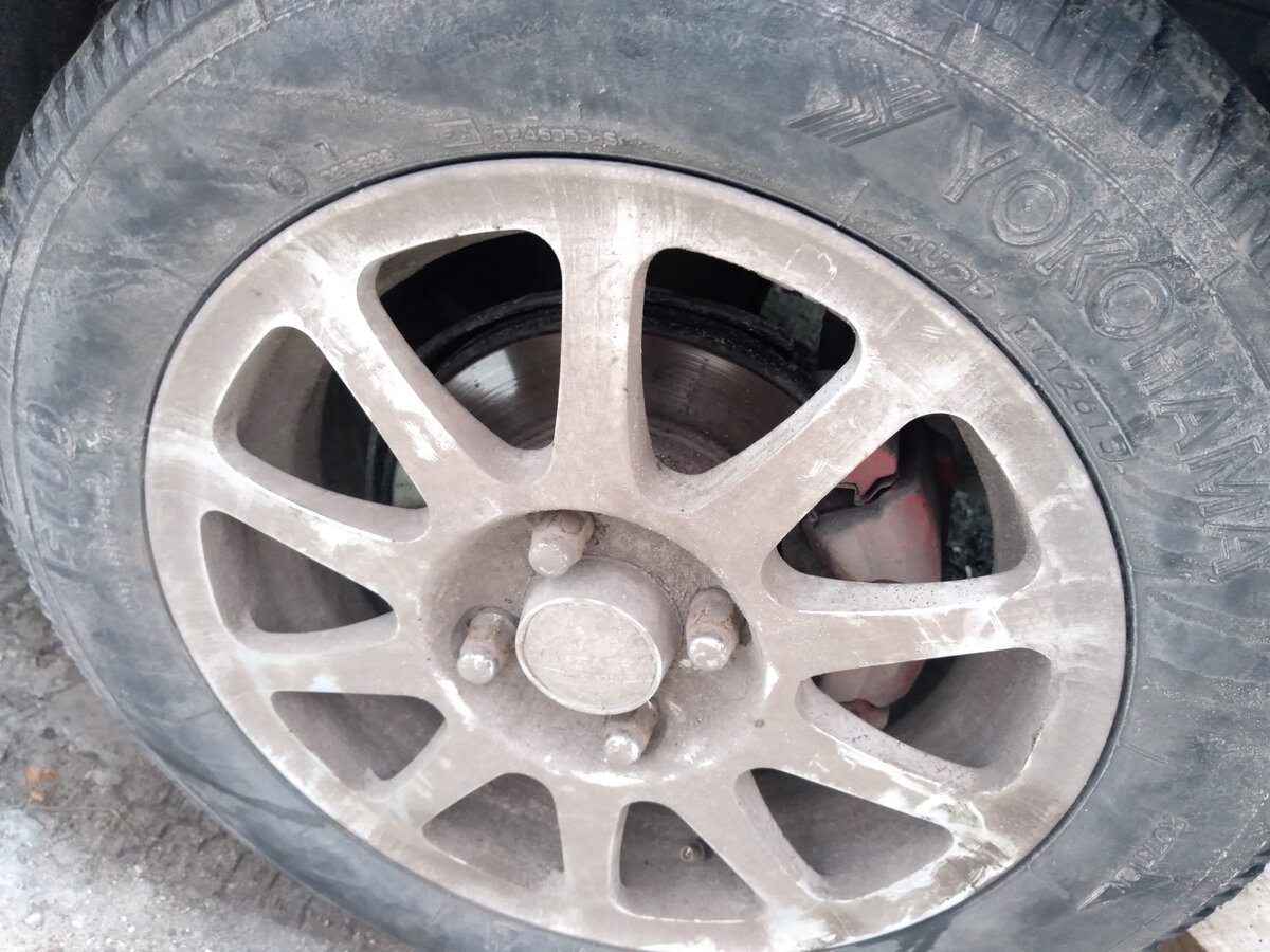 не забывайте проверять гайки/болты 