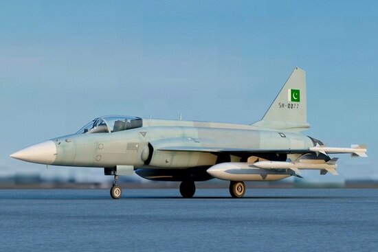 Истребитель JF-17