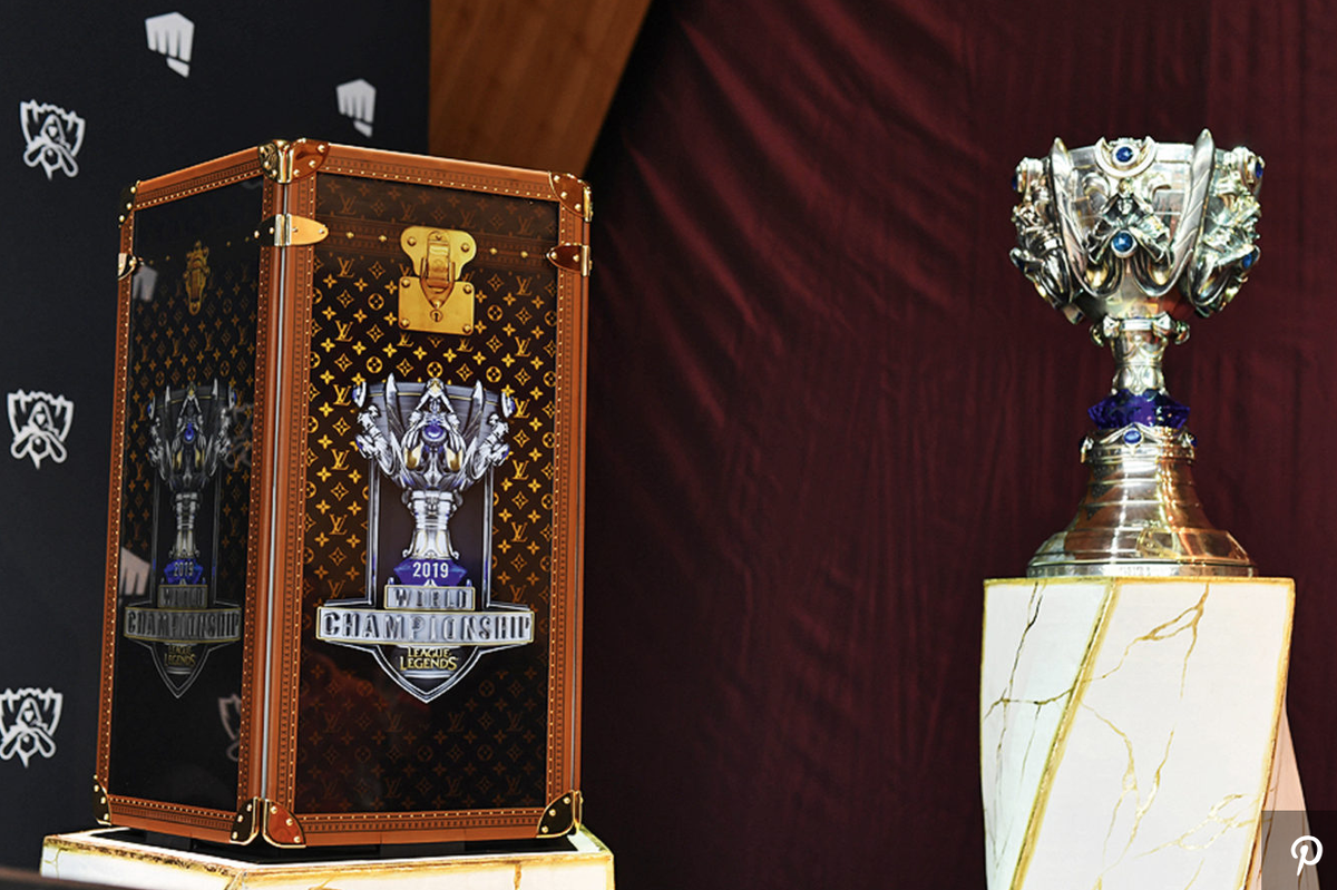 КУБОК ЧЕМПИОНАТА LEAGUE OF LEGEND И КЕЙС LOUIS VUITTON, 2019.