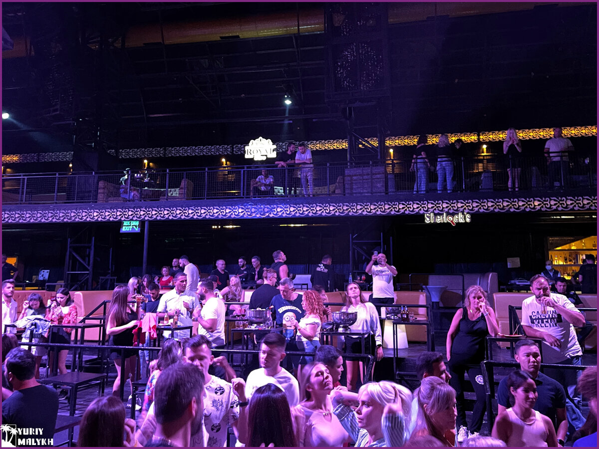 \"Страх и ненависть в Турции\"? Иду смотреть самый модный клуб курортного ...