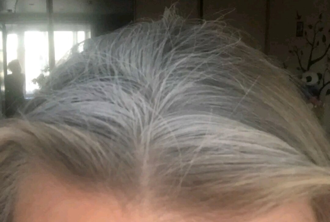 Сухой шампунь после нанесения